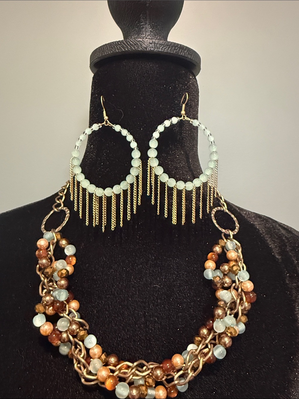 Fashion Jewelry Mint Bead Hoop Earrings with Gold Fringe NWOT